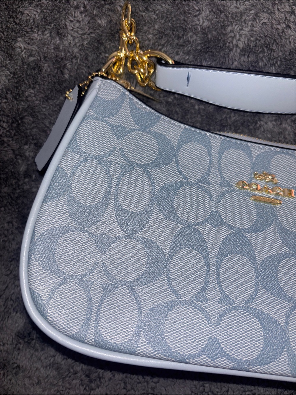 Coach Light Gray Signature Canvas Shoulder Bag with Gold Hardware - Picture 3 of 3